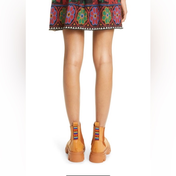 Farm Rio Lug Sole Chelsea Boot - Picture 3 of 11